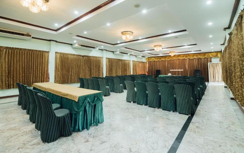 פאתום טאני The Pine Resort מראה חיצוני תמונה