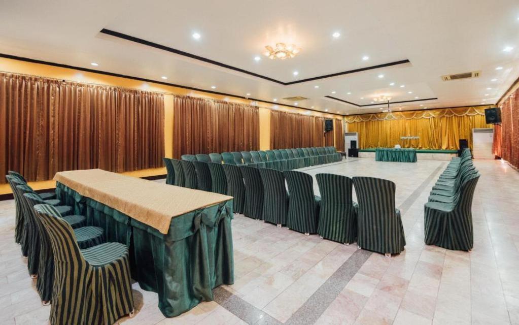 פאתום טאני The Pine Resort מראה חיצוני תמונה